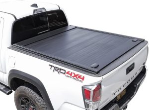 4. Syneticusa Retractable Tonneau Cover for Chevy Colorado