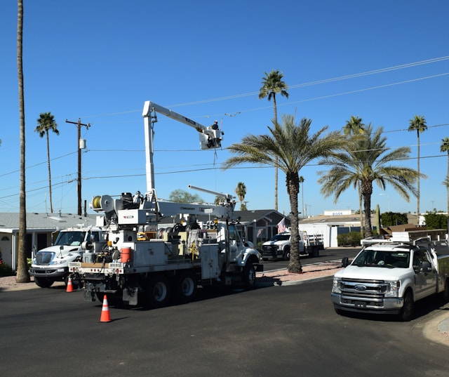 Bucket Truck Weight Limit Calculator